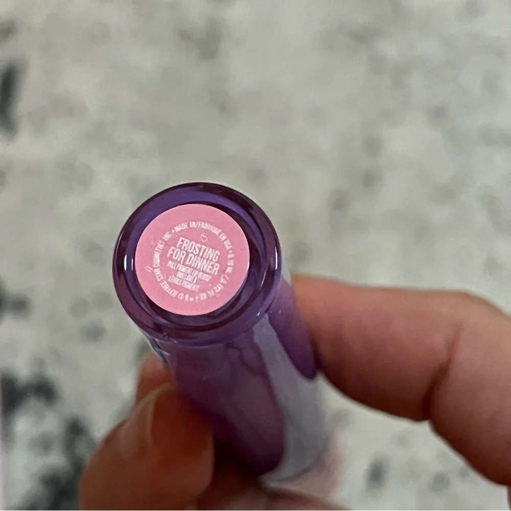 jeffree star supreme full pigment lip gloss frosting for dinner Aug sale